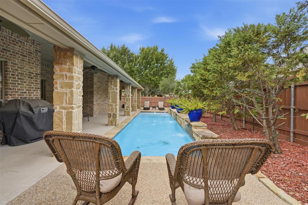 136 Castle Pines Drive, Willow Park, TX 76008