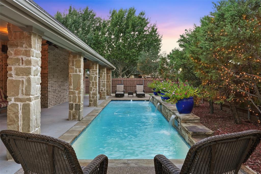 136 Castle Pines Drive, Willow Park, TX 76008