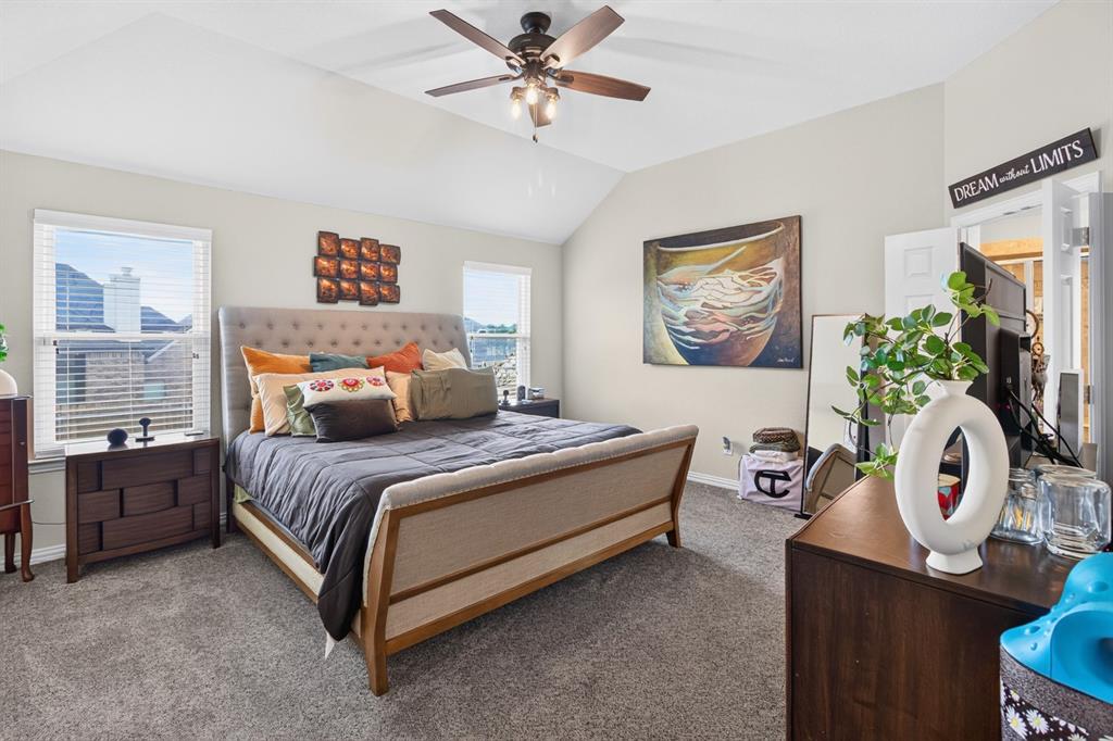 700 Edgewood Drive, DeSoto, TX 75115
