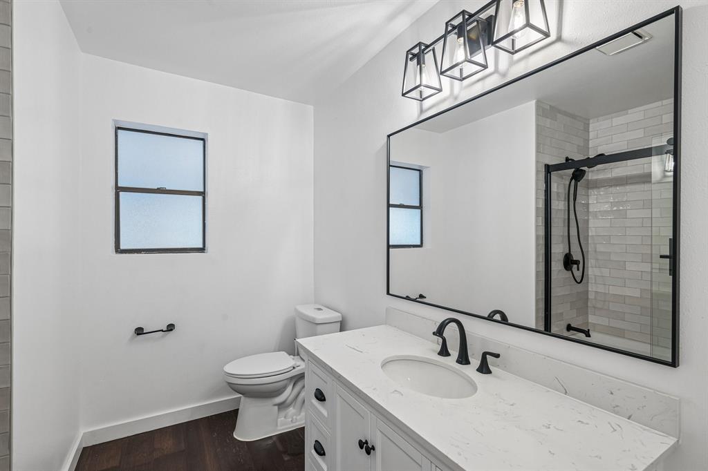 Full Bathroom Down
