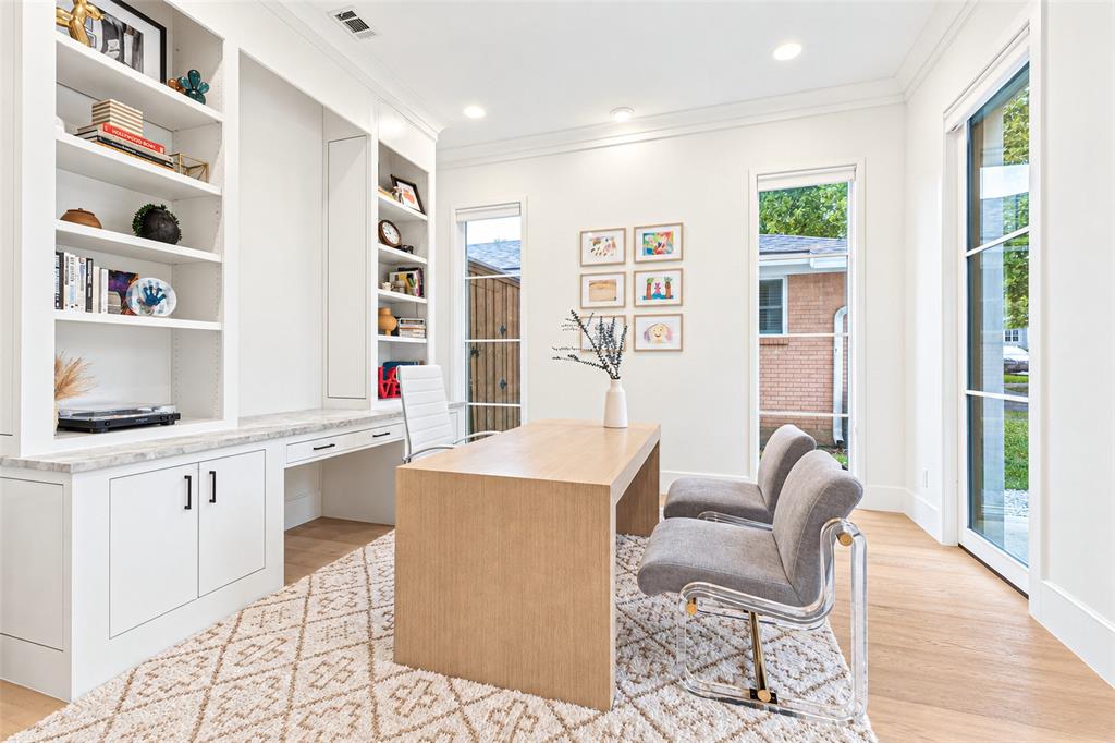 6516 Sondra Drive, Dallas, TX 75214