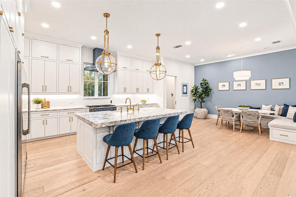 6516 Sondra Drive, Dallas, TX 75214