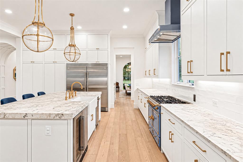6516 Sondra Drive, Dallas, TX 75214