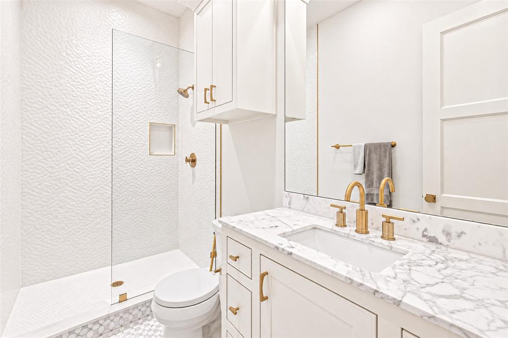 6516 Sondra Drive, Dallas, TX 75214