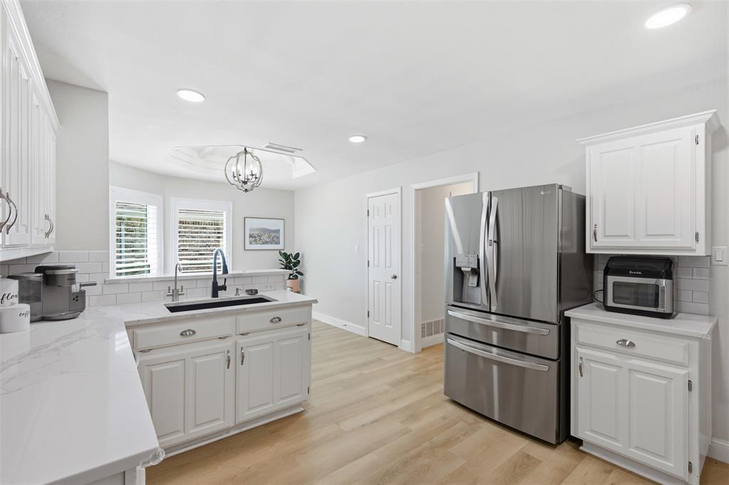 121 Lansdowne Circle, Coppell, TX 75019