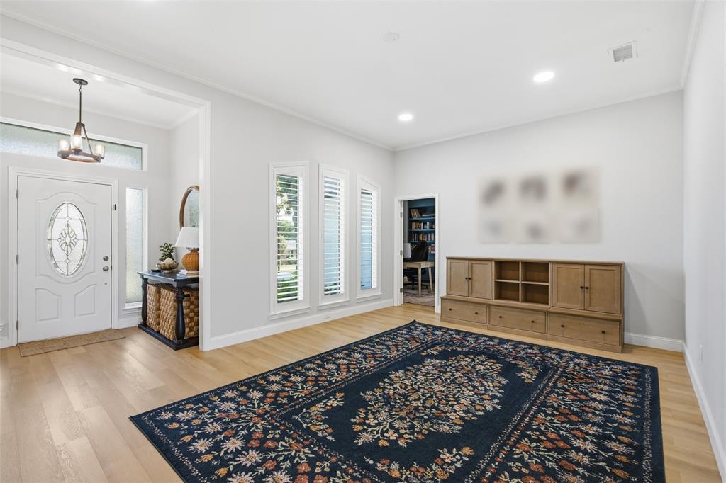 121 Lansdowne Circle, Coppell, TX 75019