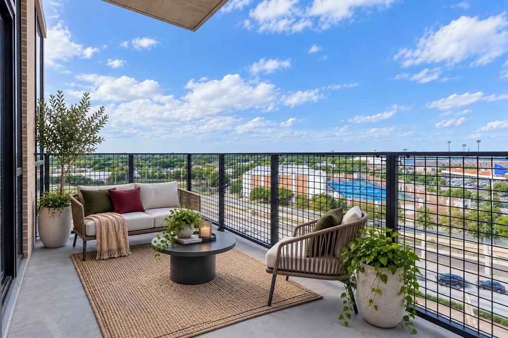 Enjoy morning coffee on the balcony. Enjoy morning coffee on the balcony.