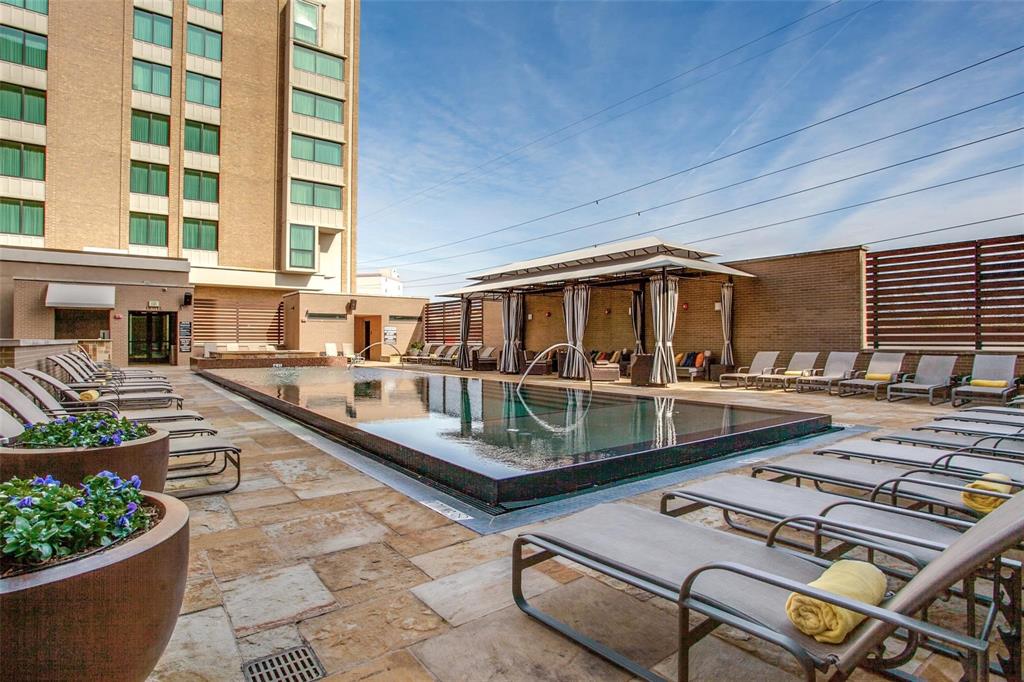 Stunning pool great for swimming laps or just lounging - and with food/beverage service from the adjacent Hilton Highland Hotel from Memorial Day through Labor Day.