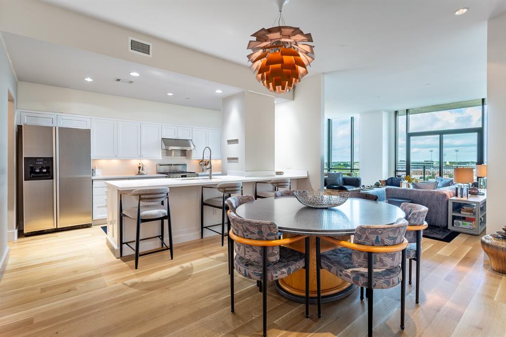 Dining area adjacent to Kitchen.