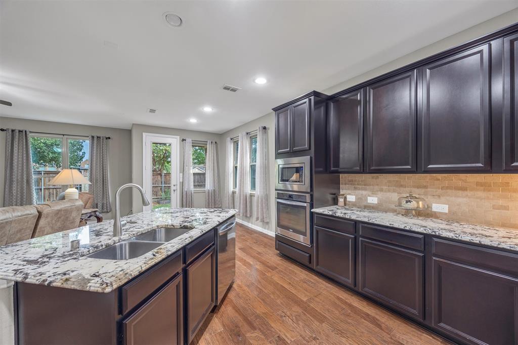 3014 Aurora Mist Drive, Little Elm, TX 75068