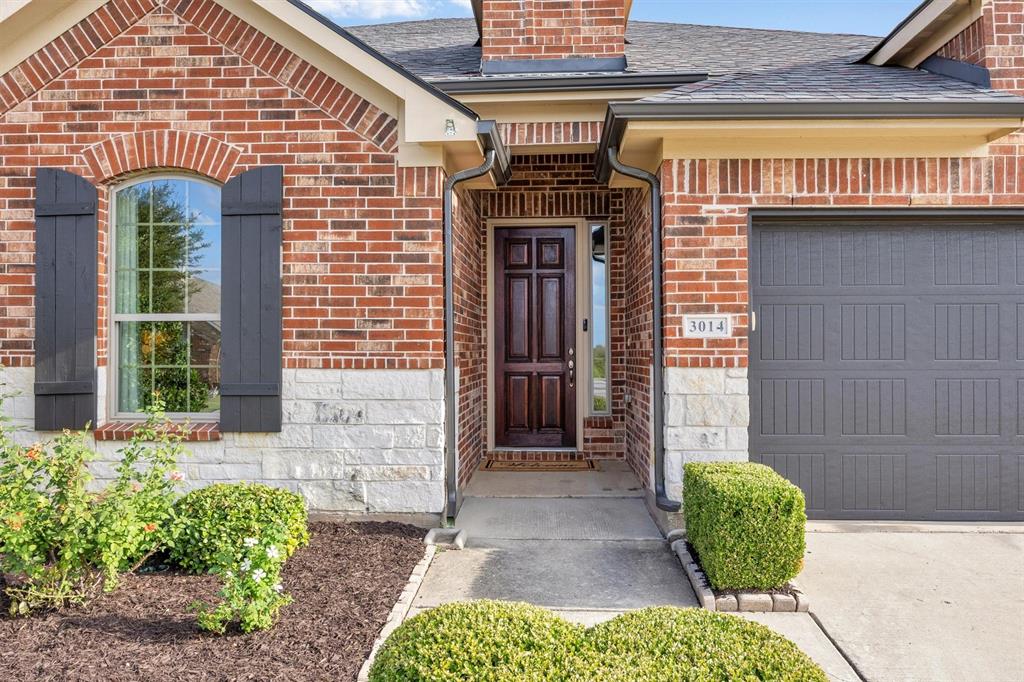 This home was freshly painted inside and out just 2 years ago!