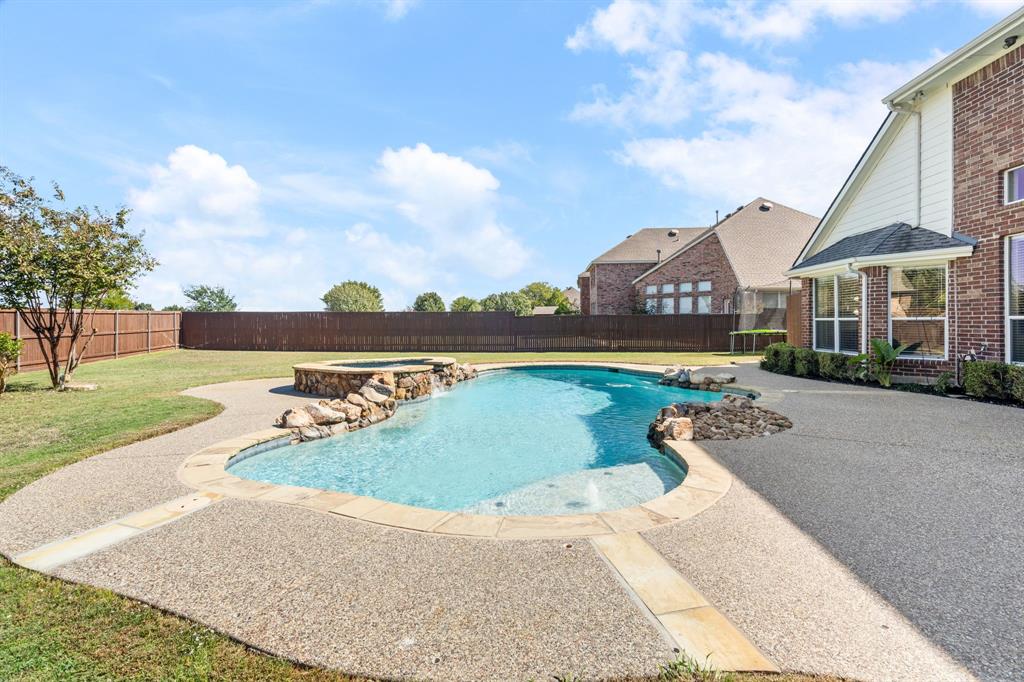8716 Brook Hollow Drive, McKinney, TX 75072 8716 Brook Hollow Drive, McKinney, TX 75072