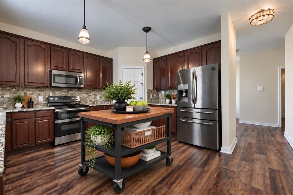 Virtually Staged Modern Kitchen Island Cart Display