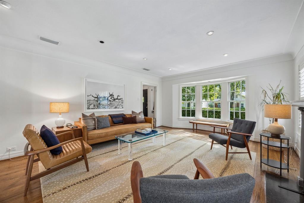 5407 Vanderbilt Avenue, Dallas, TX 75206 5407 Vanderbilt Avenue, Dallas, TX 75206
