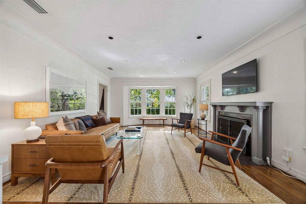 5407 Vanderbilt Avenue, Dallas, TX 75206 5407 Vanderbilt Avenue, Dallas, TX 75206