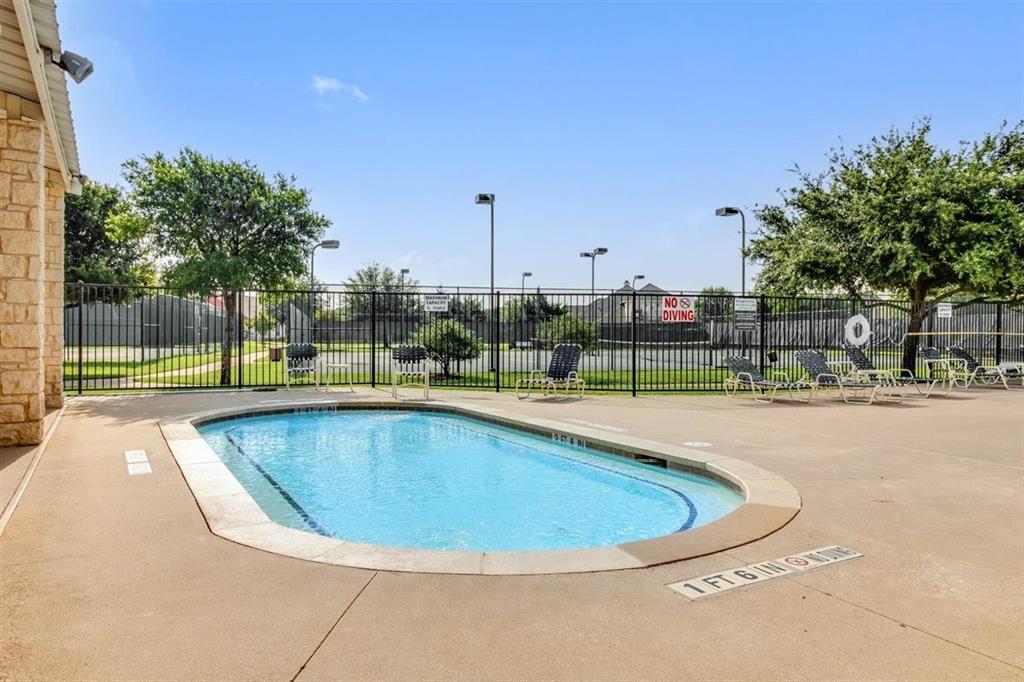 Community pool
