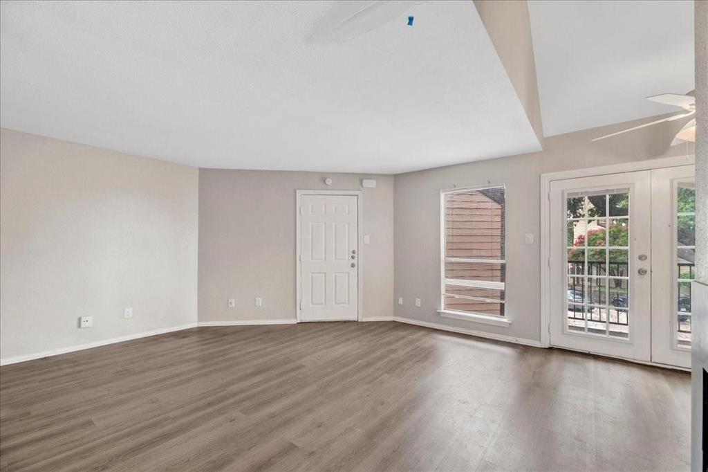 9803 Walnut Street, #B208, Dallas, TX 75243