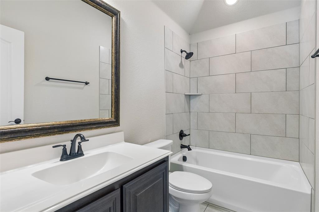 2550 Brookside Drive, Royse City, TX 75189