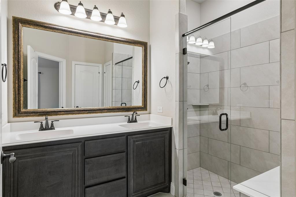 2550 Brookside Drive, Royse City, TX 75189