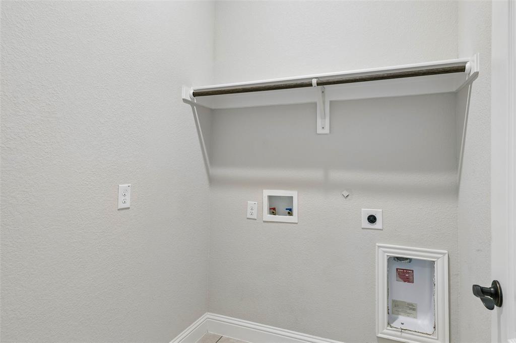 2550 Brookside Drive, Royse City, TX 75189