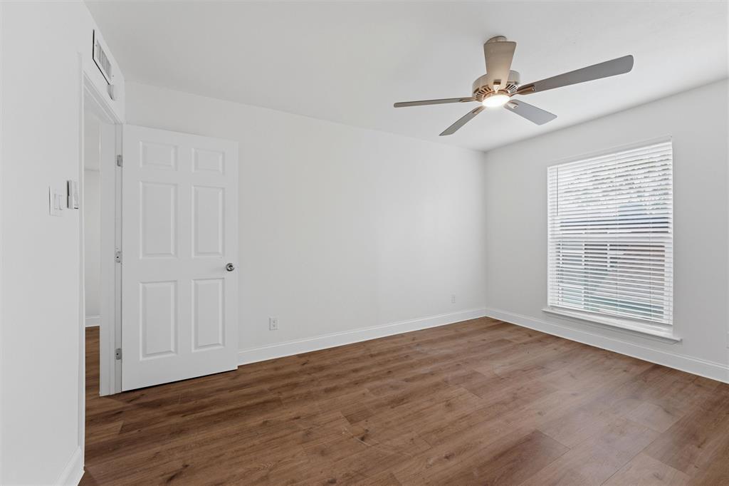 4643 Country Creek Drive Dallas, TX. Unit 1092