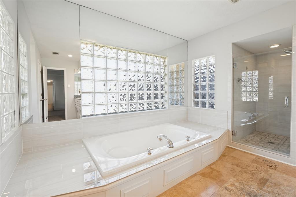 3843 Regent Drive, Dallas, TX 75229