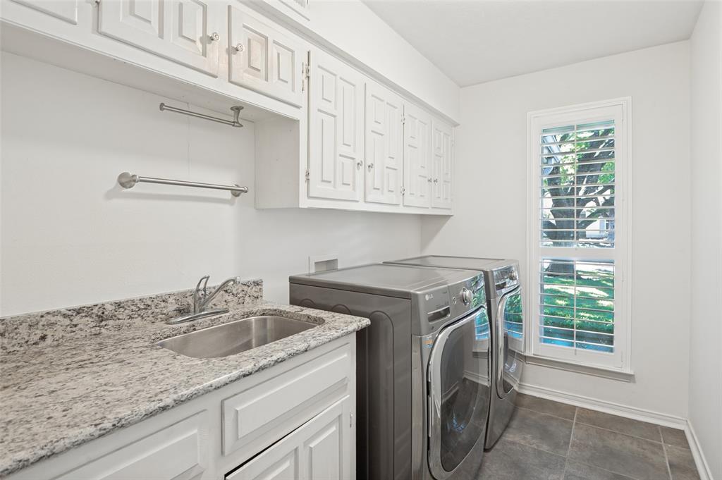 3843 Regent Drive, Dallas, TX 75229