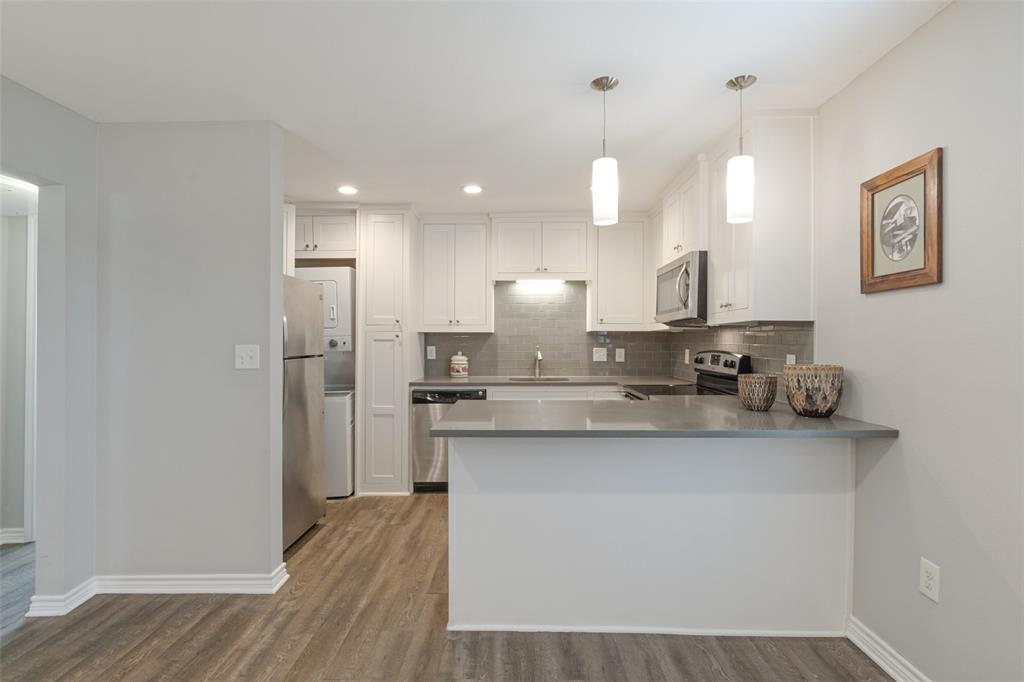 5326 Fleetwood Oaks Avenue, #147, Dallas, TX 75235