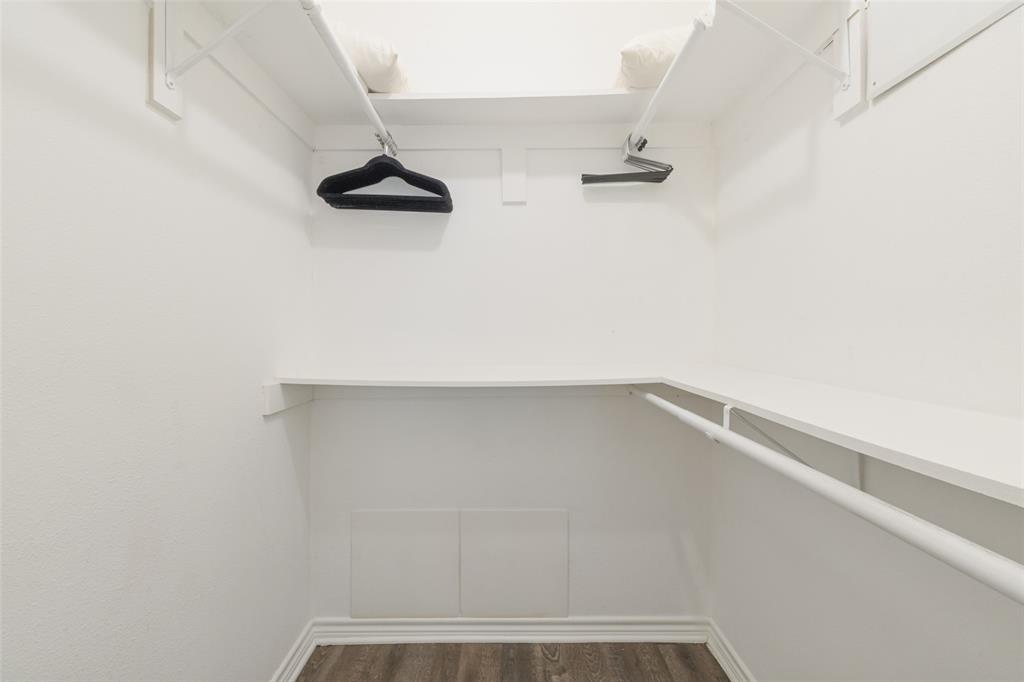 Walk-in closet
