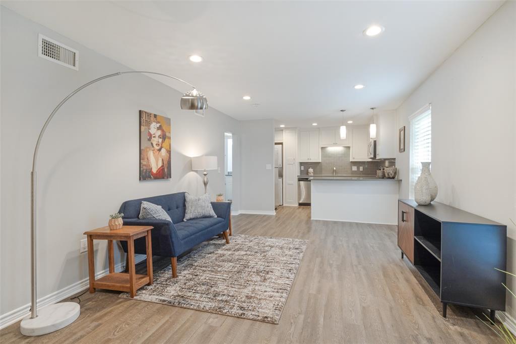 5326 Fleetwood Oaks Avenue, #147, Dallas, TX 75235