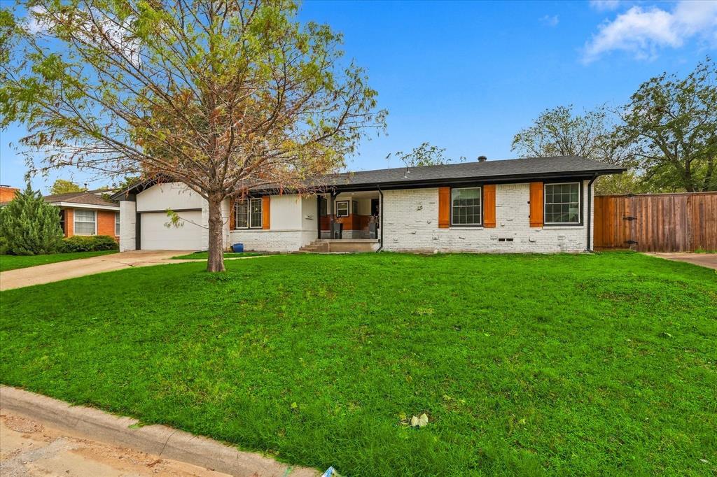 2740 Spruce Park Drive, Richland Hills, TX 76118