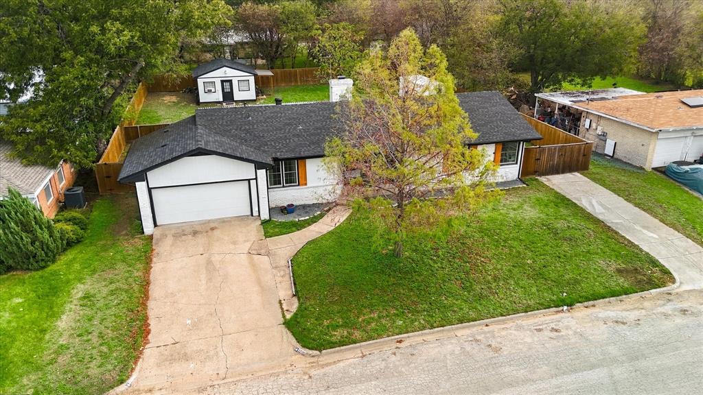 TWO DRIVEWAYS!