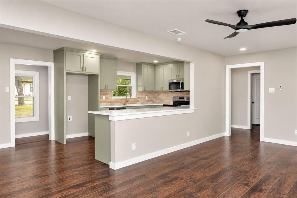 1224 Bellaire Drive, Grapevine, TX 76051