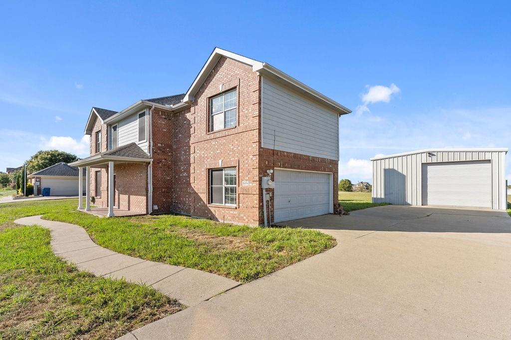 1436 Meadowbrook Lane, Nevada, TX 75173