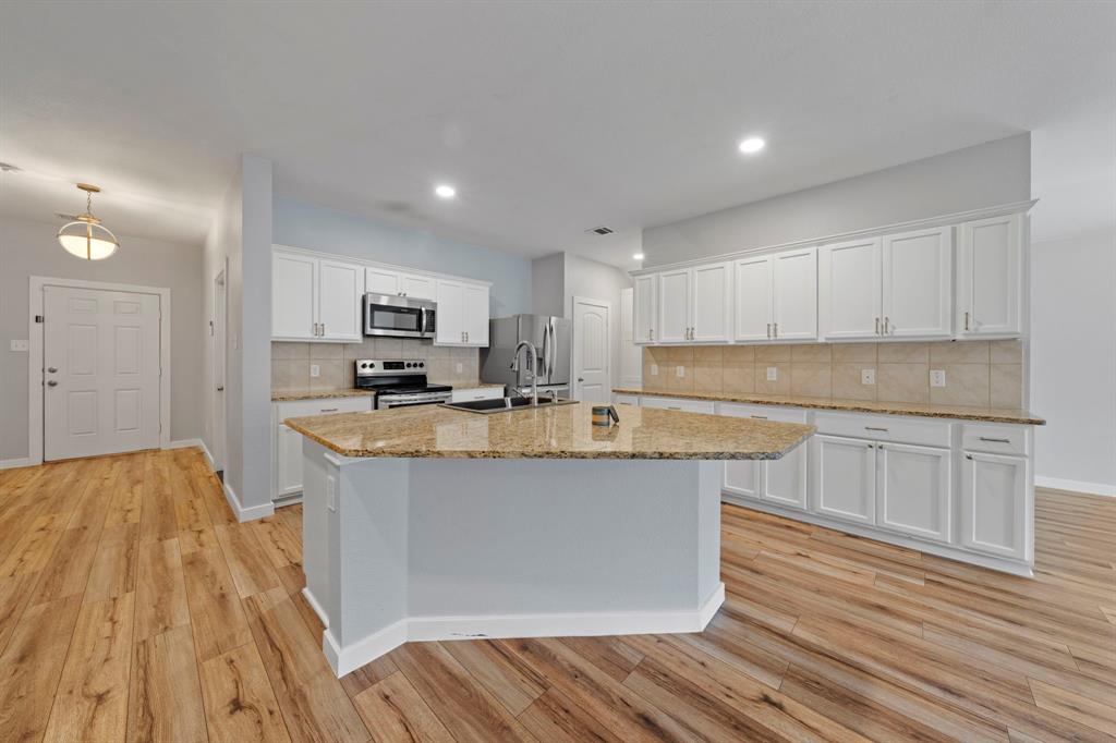 2350 Burkham Drive, Fate, TX 75189