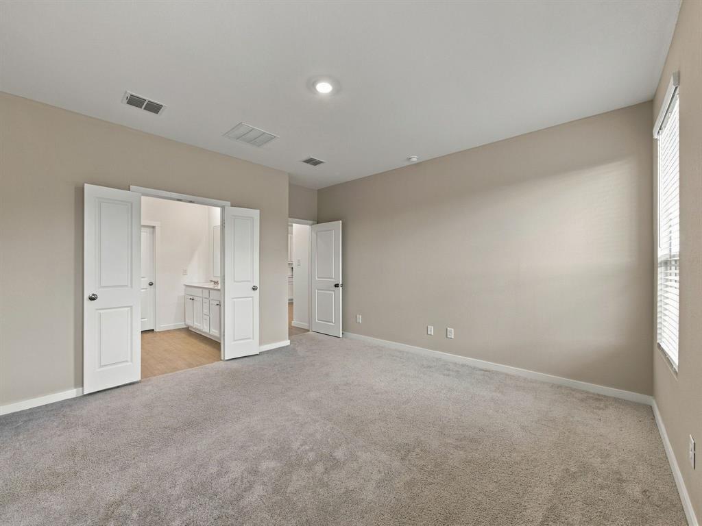 1818 Holden Drive, Cedar Hill, TX 75104