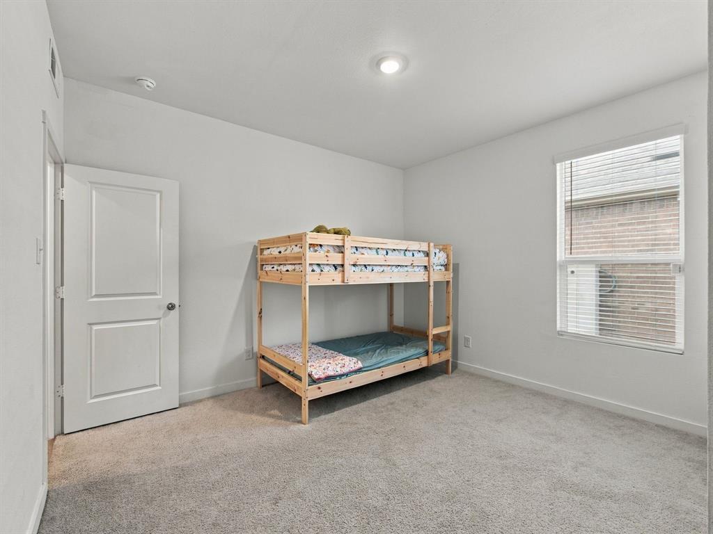 1818 Holden Drive, Cedar Hill, TX 75104