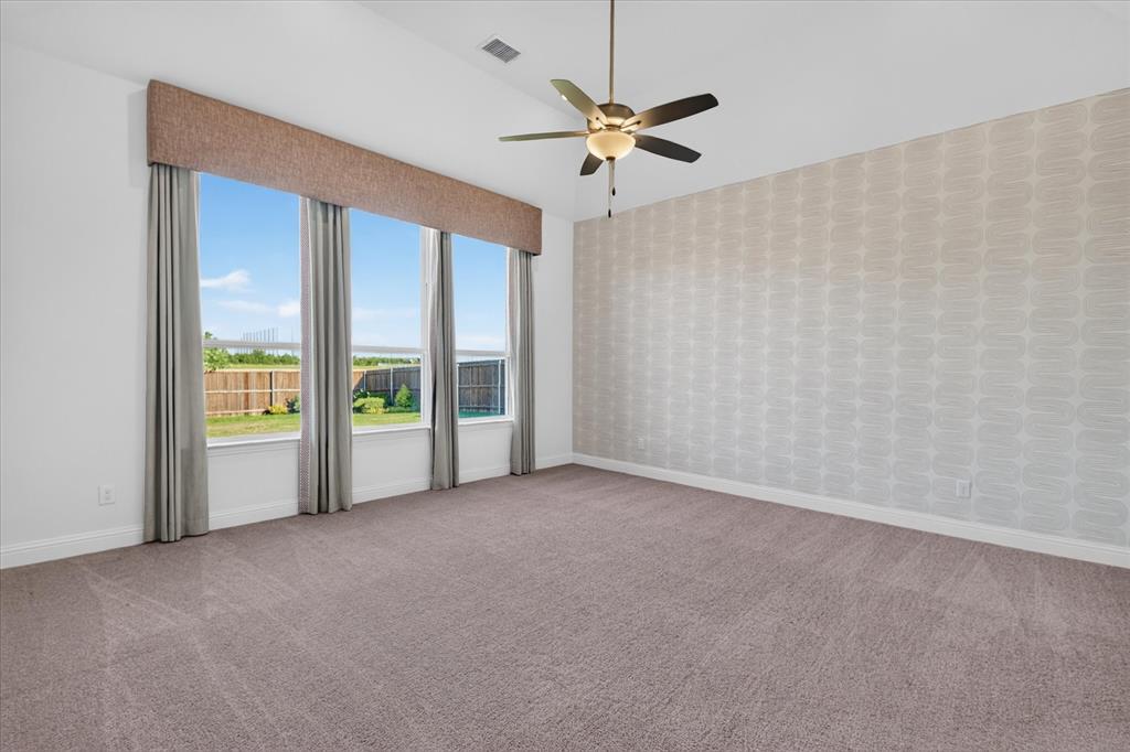 103 Heritage Hill Drive, Forney, TX 75160