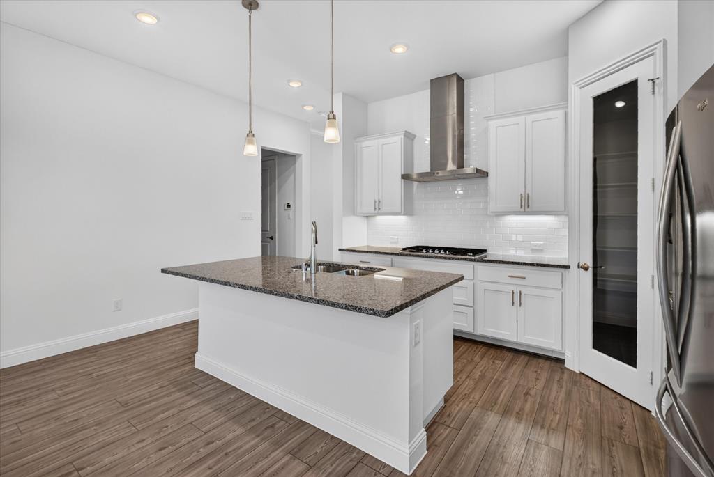 103 Heritage Hill Drive, Forney, TX 75160