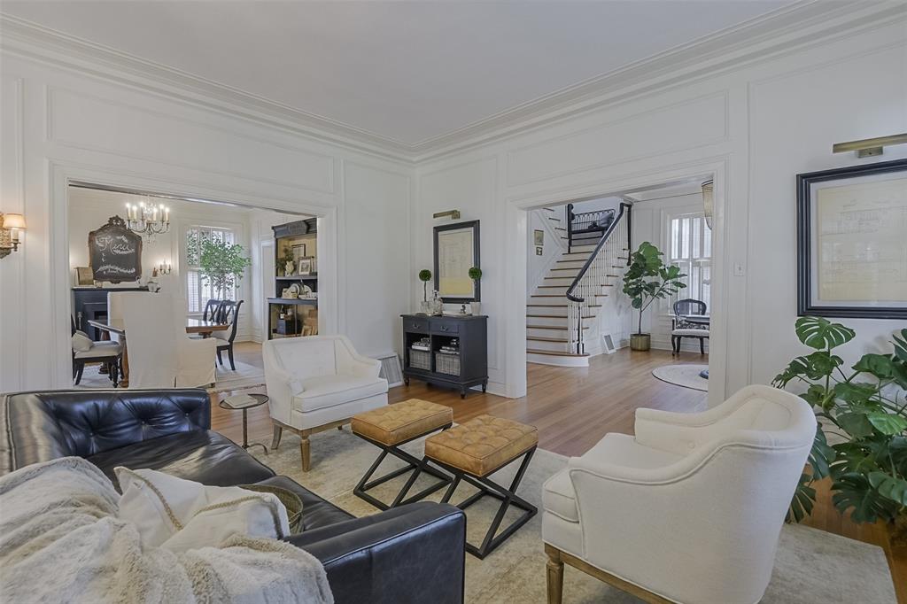 201 Overhill Drive, Waxahachie, TX 75165