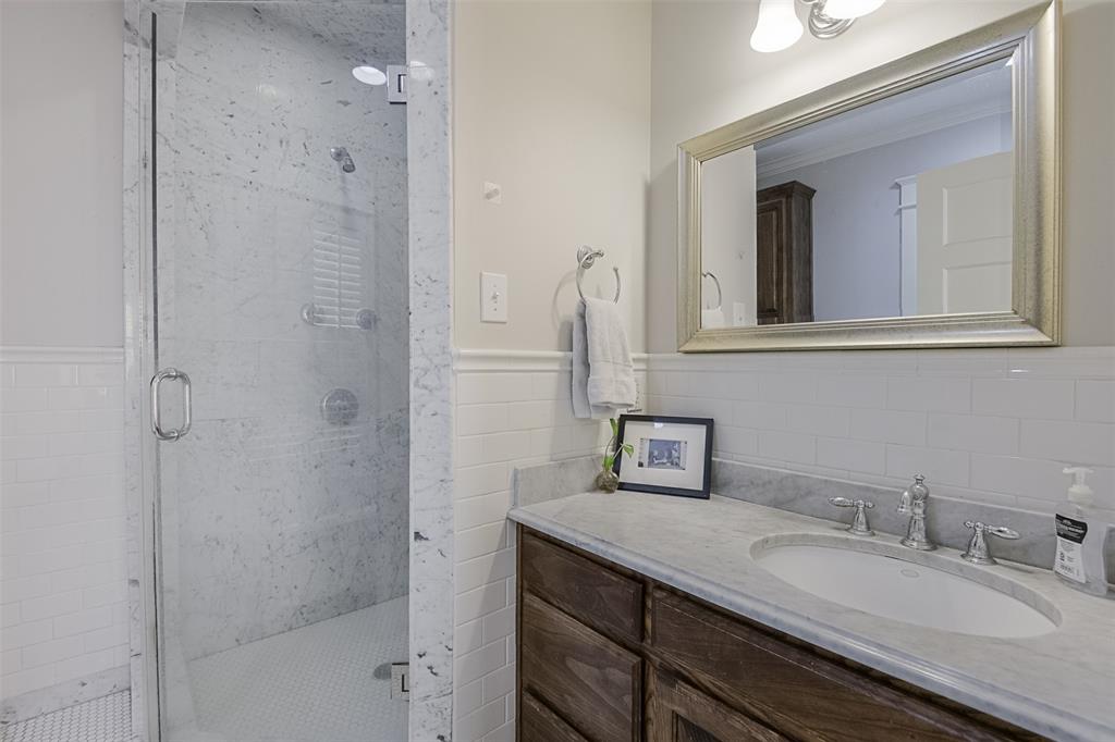201 Overhill Drive, Waxahachie, TX 75165
