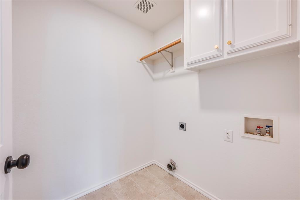 7036 Herman Jared Drive, North Richland Hills, TX 76182