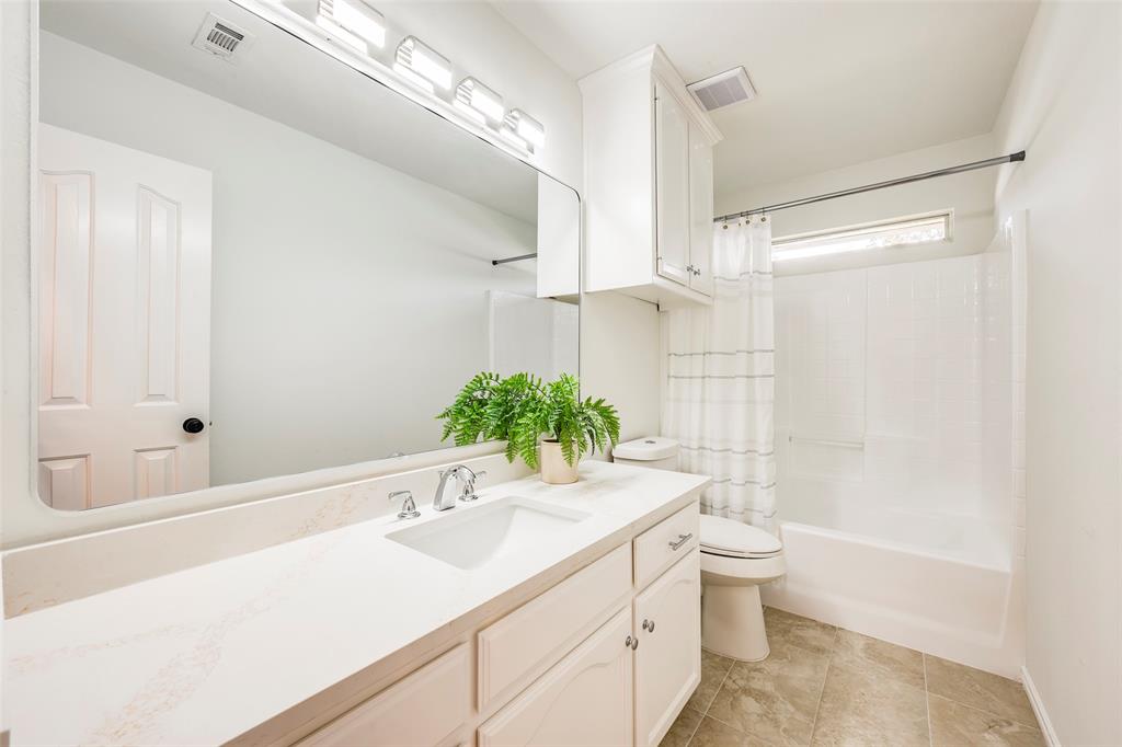 7036 Herman Jared Drive, North Richland Hills, TX 76182