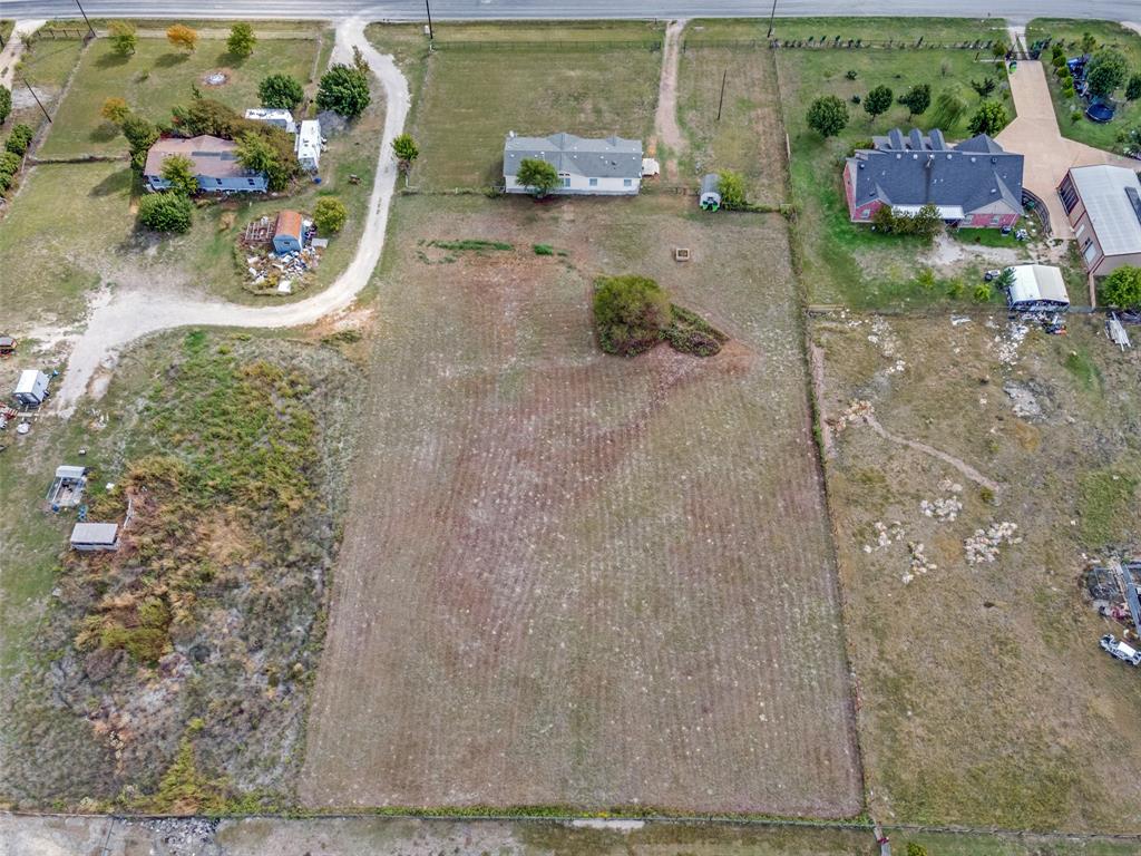 5986 County Road 593, Nevada, TX 75173