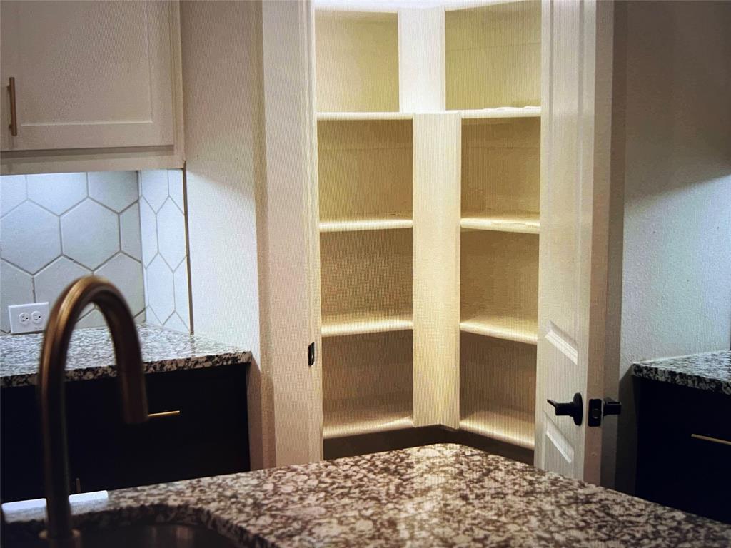 7220 Merlot Place, Grand Prairie, TX 75054