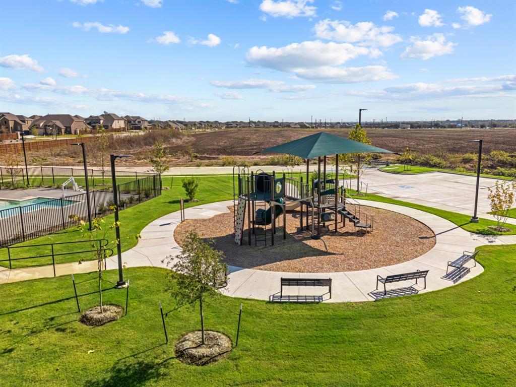 607 Tracy Court, Justin, TX 76247 607 Tracy Court, Justin, TX 76247