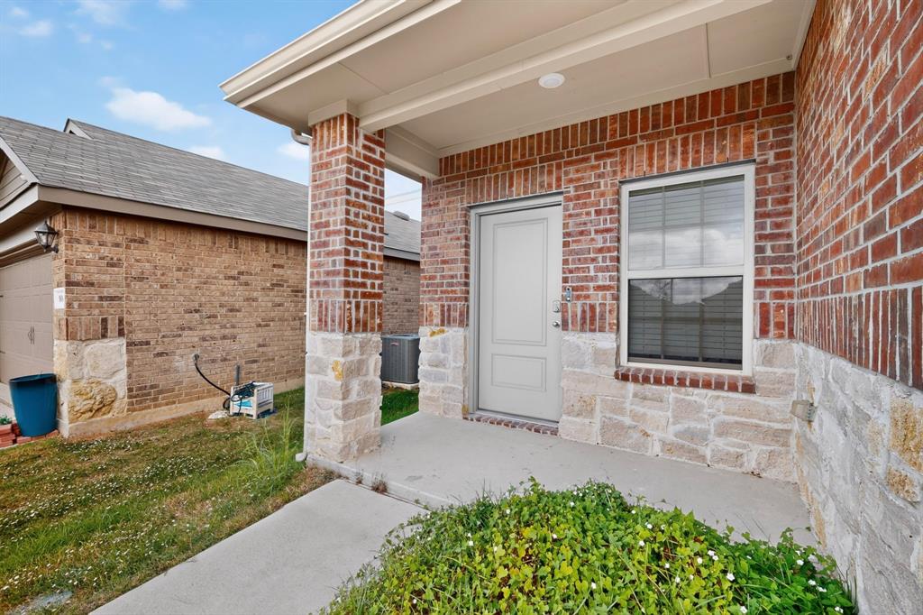 903 Shear Drive, Royse City, TX 75189