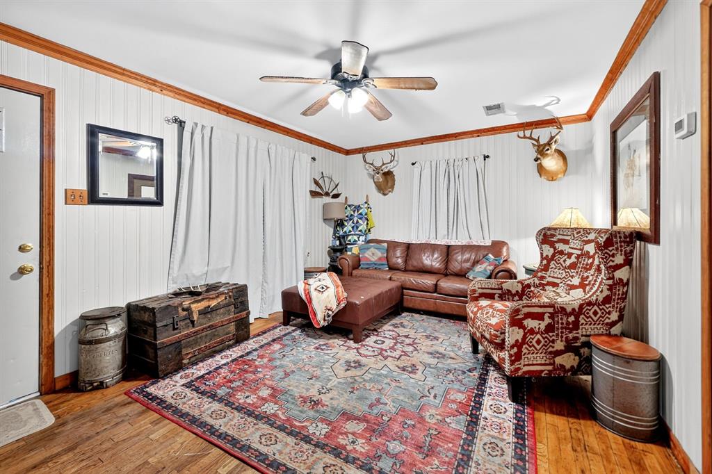 318 Charles Drive, Irving, TX 75060