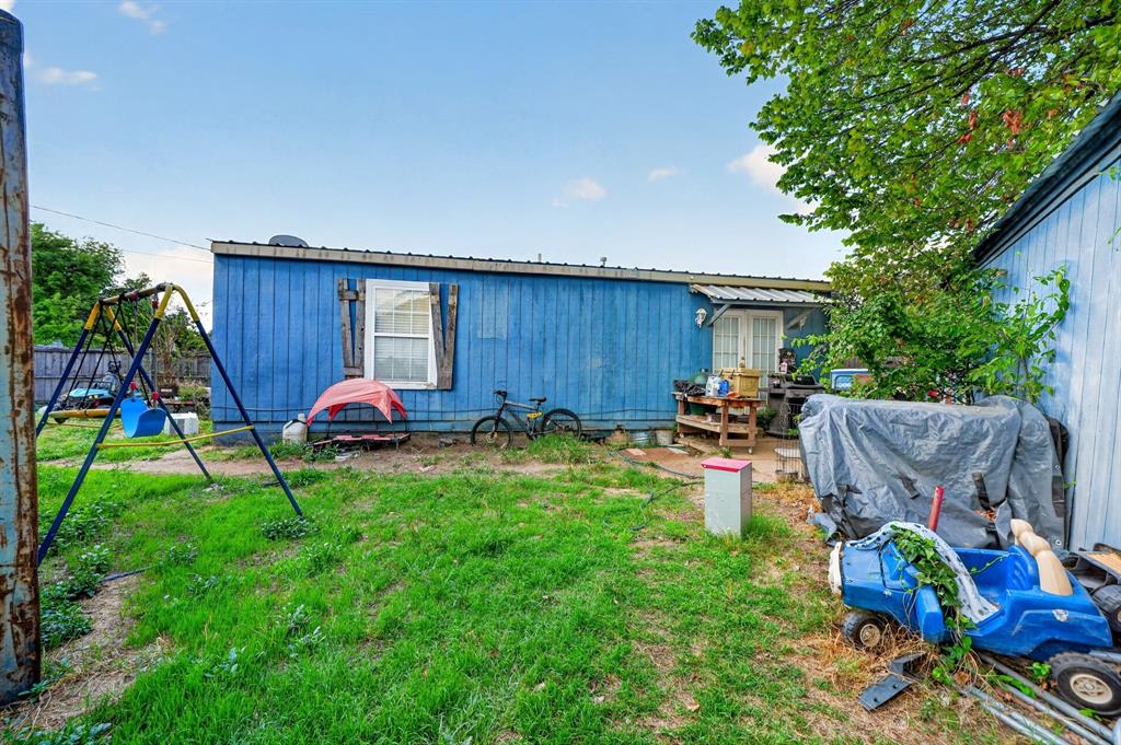 318 Charles Drive, Irving, TX 75060