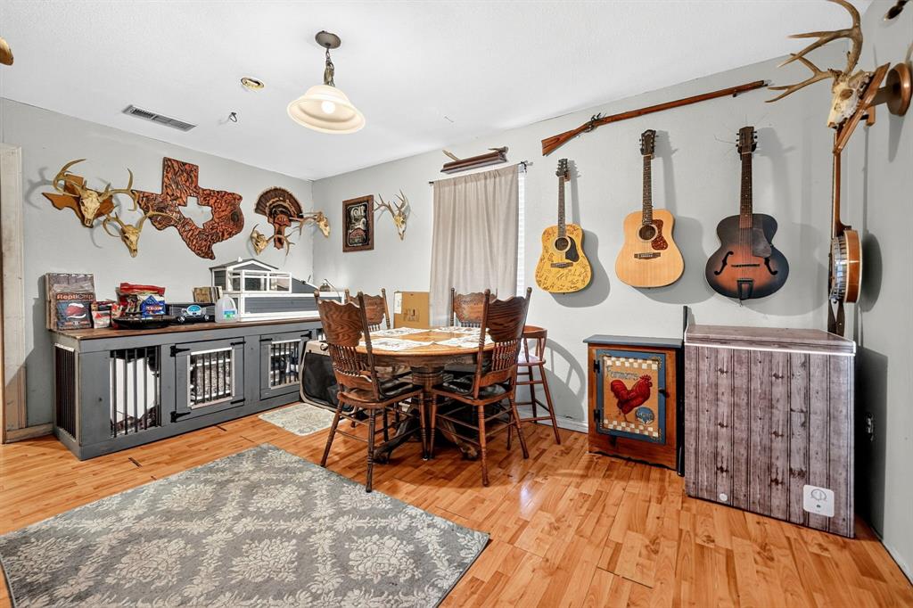 318 Charles Drive, Irving, TX 75060
